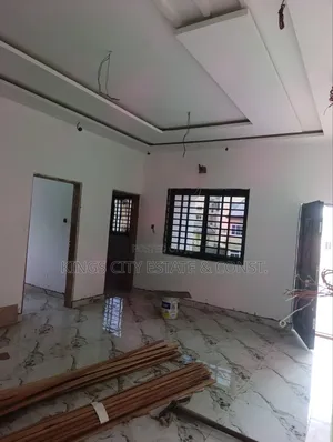 3bdrm Apartment in Ayawaso, Pokuase for rent