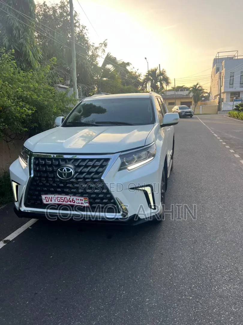 Toyota Land Cruiser Prado 2014 White