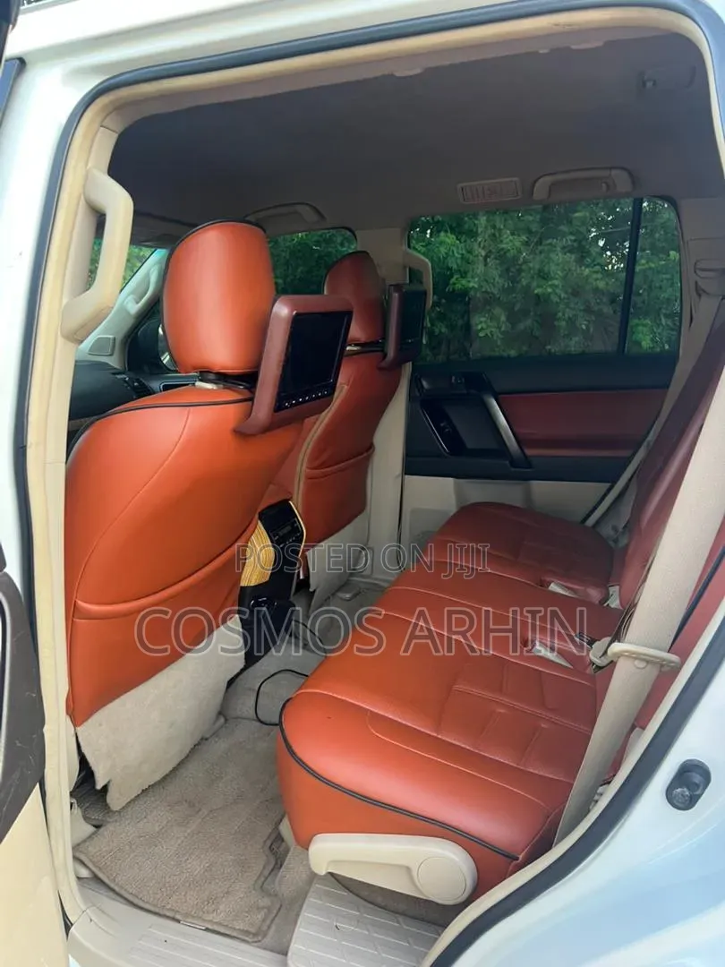 Toyota Land Cruiser Prado 2014 White