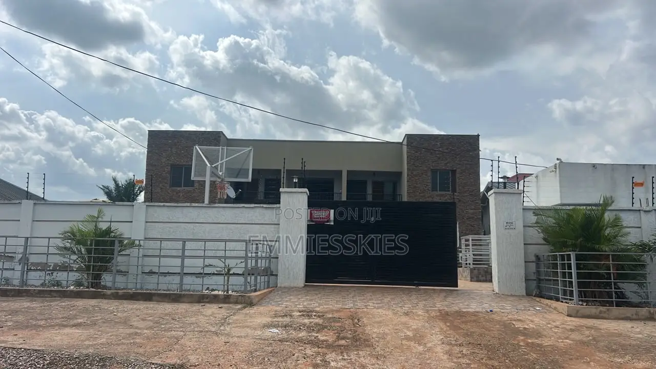 Furnished 2bdrm Apartment in Emerald Apartments, Ghana Flag for rent