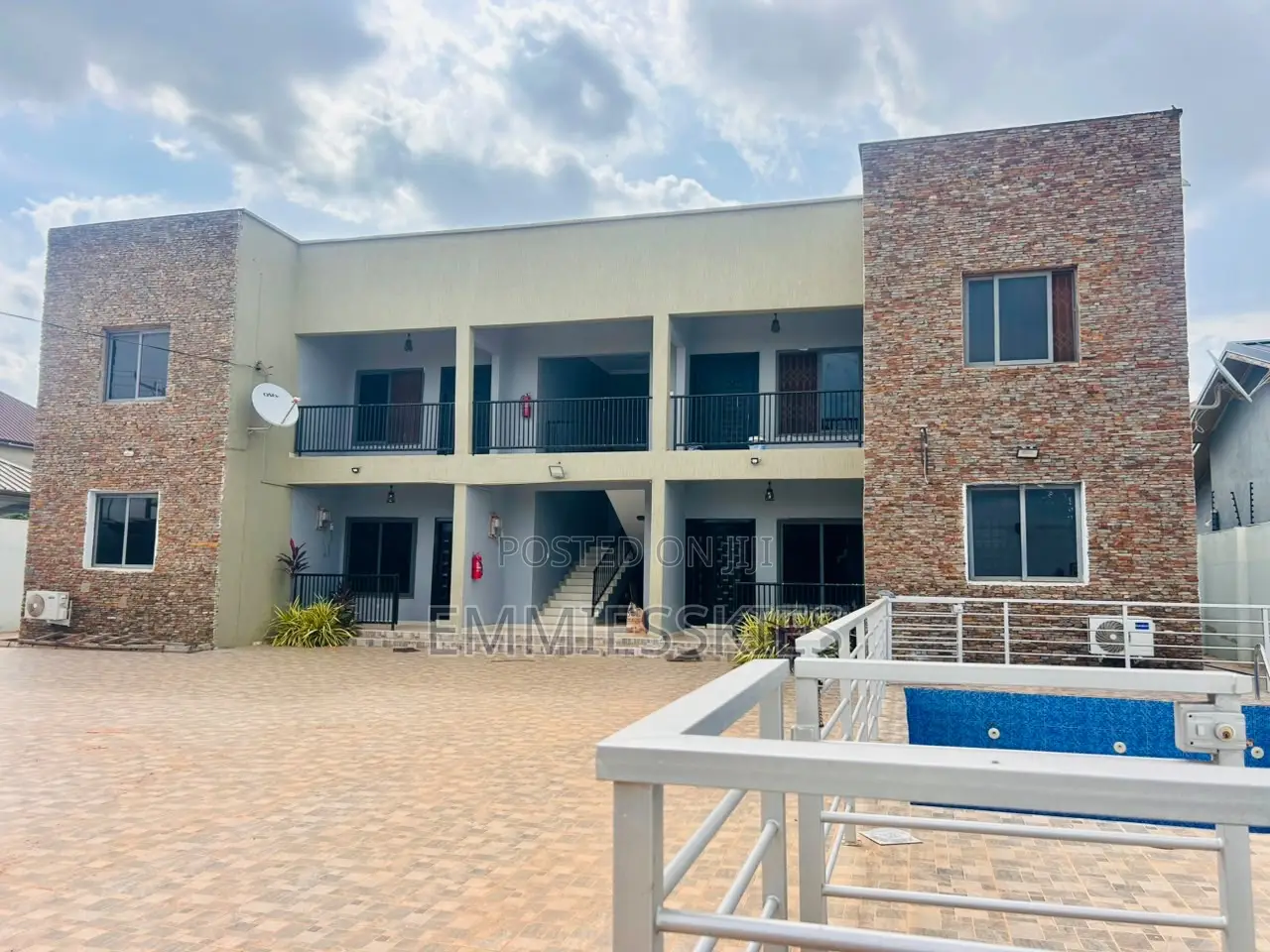 Furnished 2bdrm Apartment in Emerald Apartments, Ghana Flag for rent