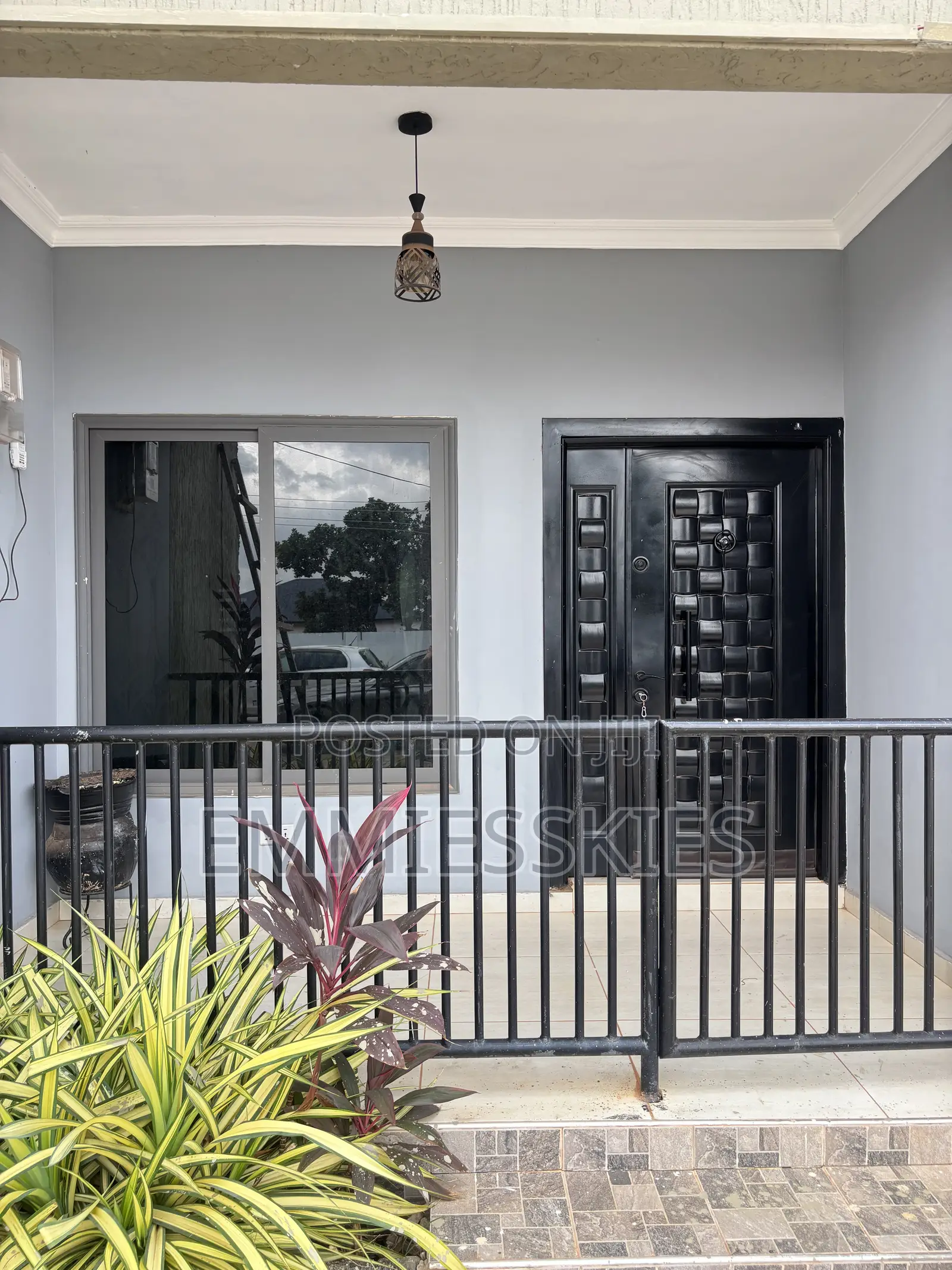 Furnished 2bdrm Apartment in Emerald Apartments, Ghana Flag for rent