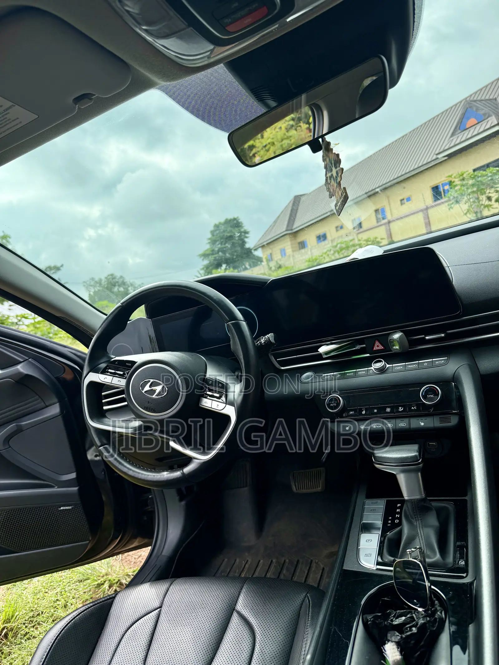 Hyundai Elantra Limited 2023 Black