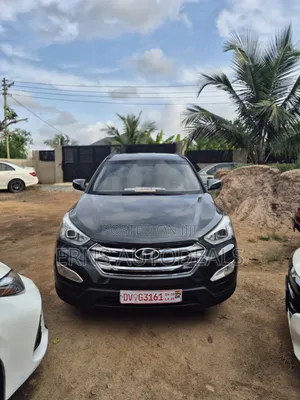 Hyundai Santa Fe 2014 Black