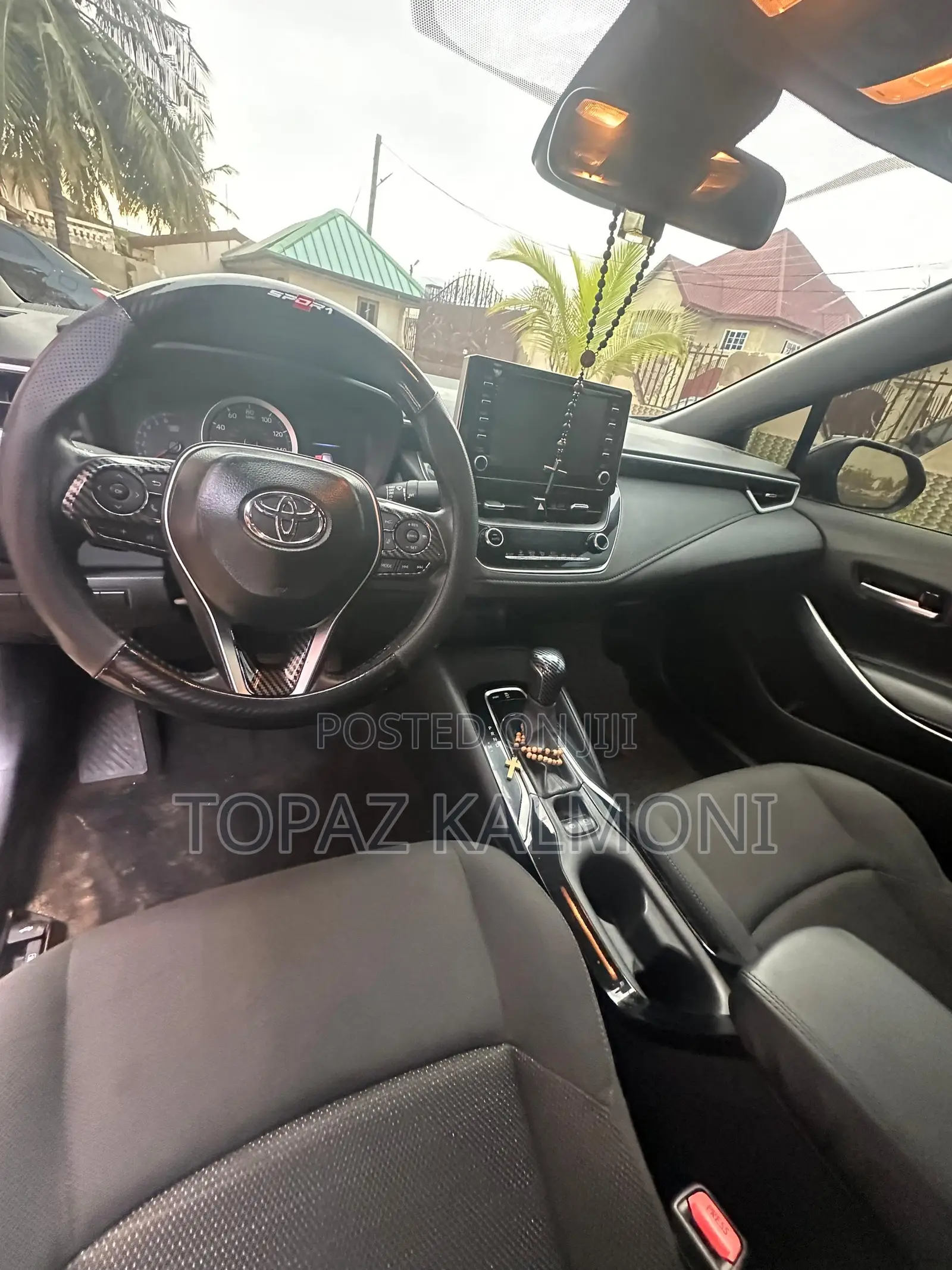 Toyota Corolla SE 2020 Blue