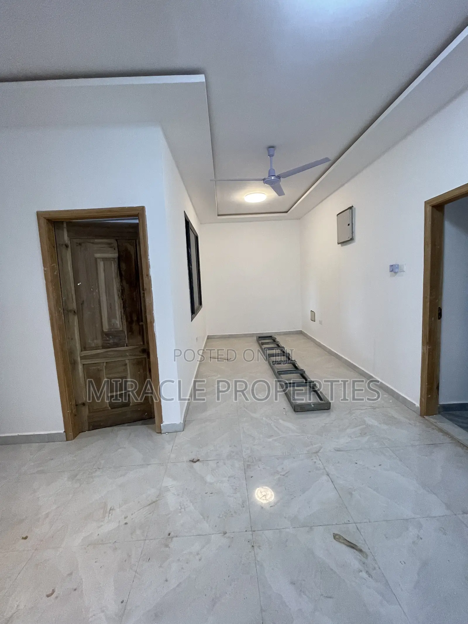 4bdrm Duplex in Miracle Properties, Oyarifa for rent