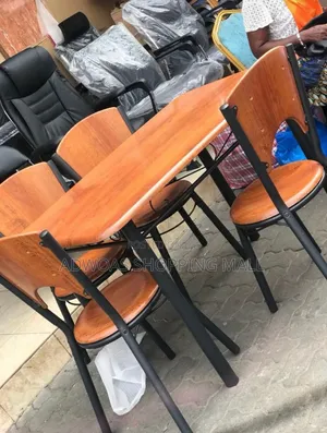 4 Seater Wooden Dining Set