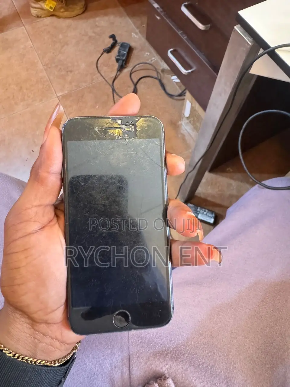 Apple iPhone 12 64 GB Black