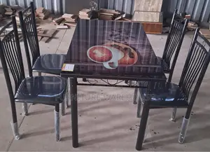 4 Seater Dinning Set