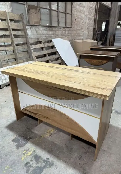 Executive Office Desk( 1.4m )