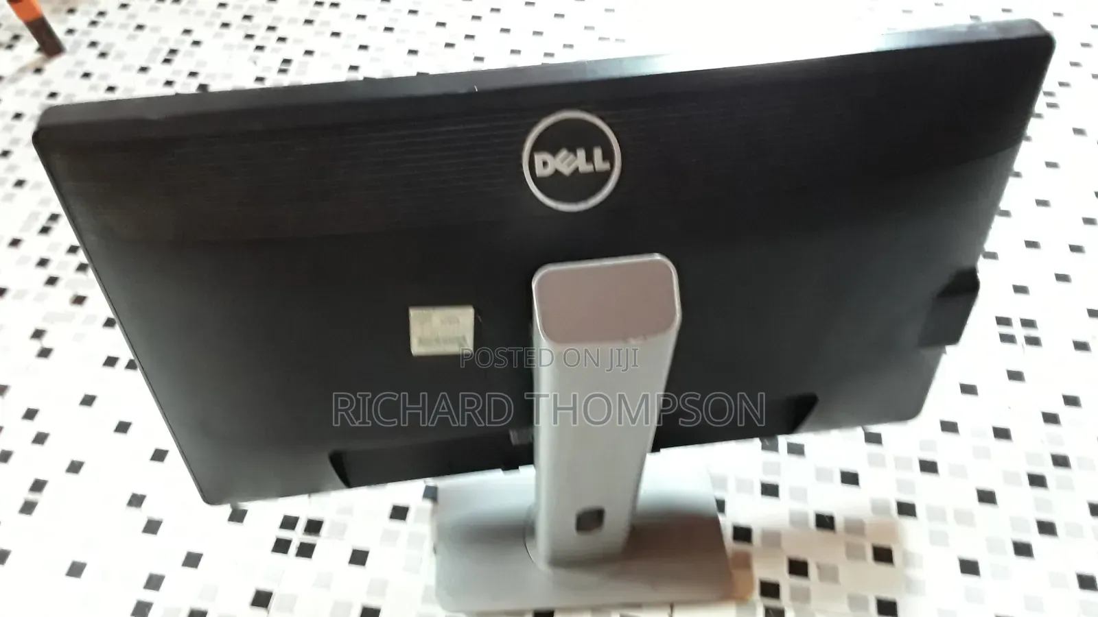 Dell Monitor 24" for Giveaway