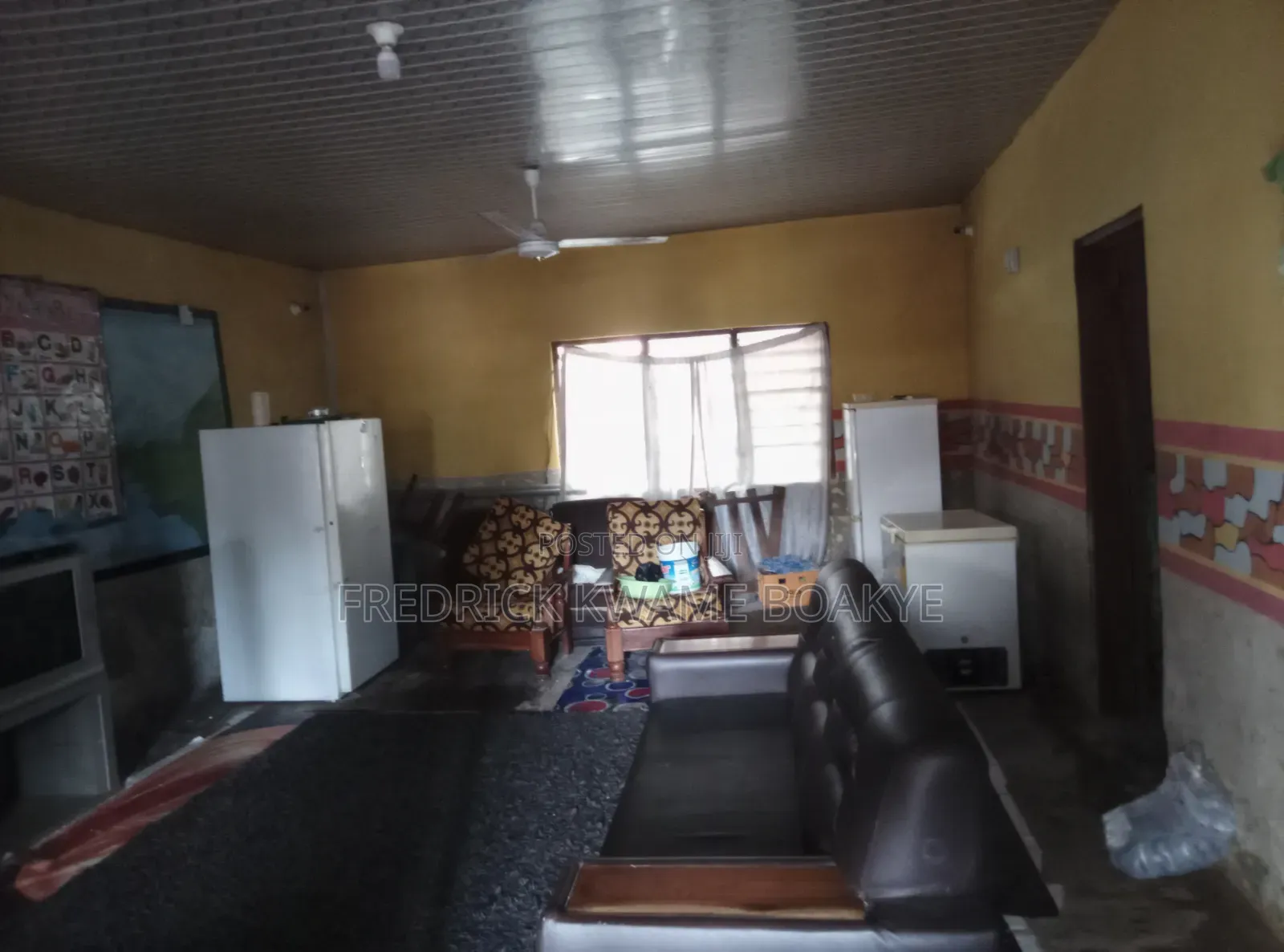 5bdrm House in Brother K Estate, Kumasi Metropolitan for sale