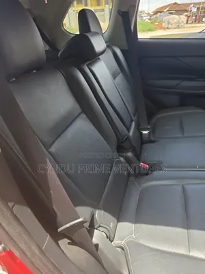 Mitsubishi Outlander PHEV 2018