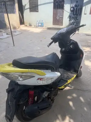 Kymco Xciting 2023 White