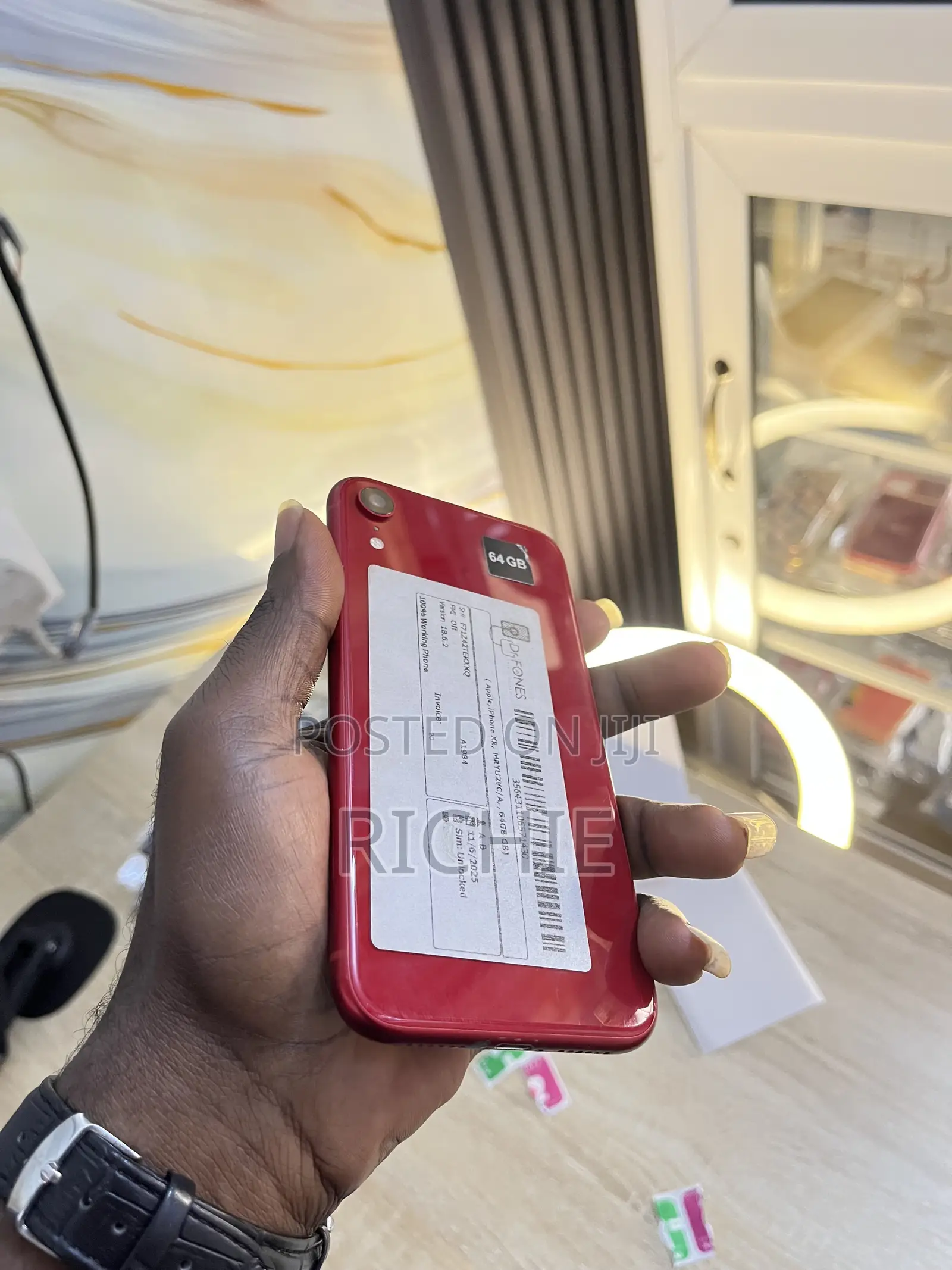 New Apple iPhone XR 64 GB Red