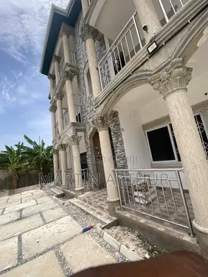 2bdrm Apartment in Oduman Junction, Manhean for rent