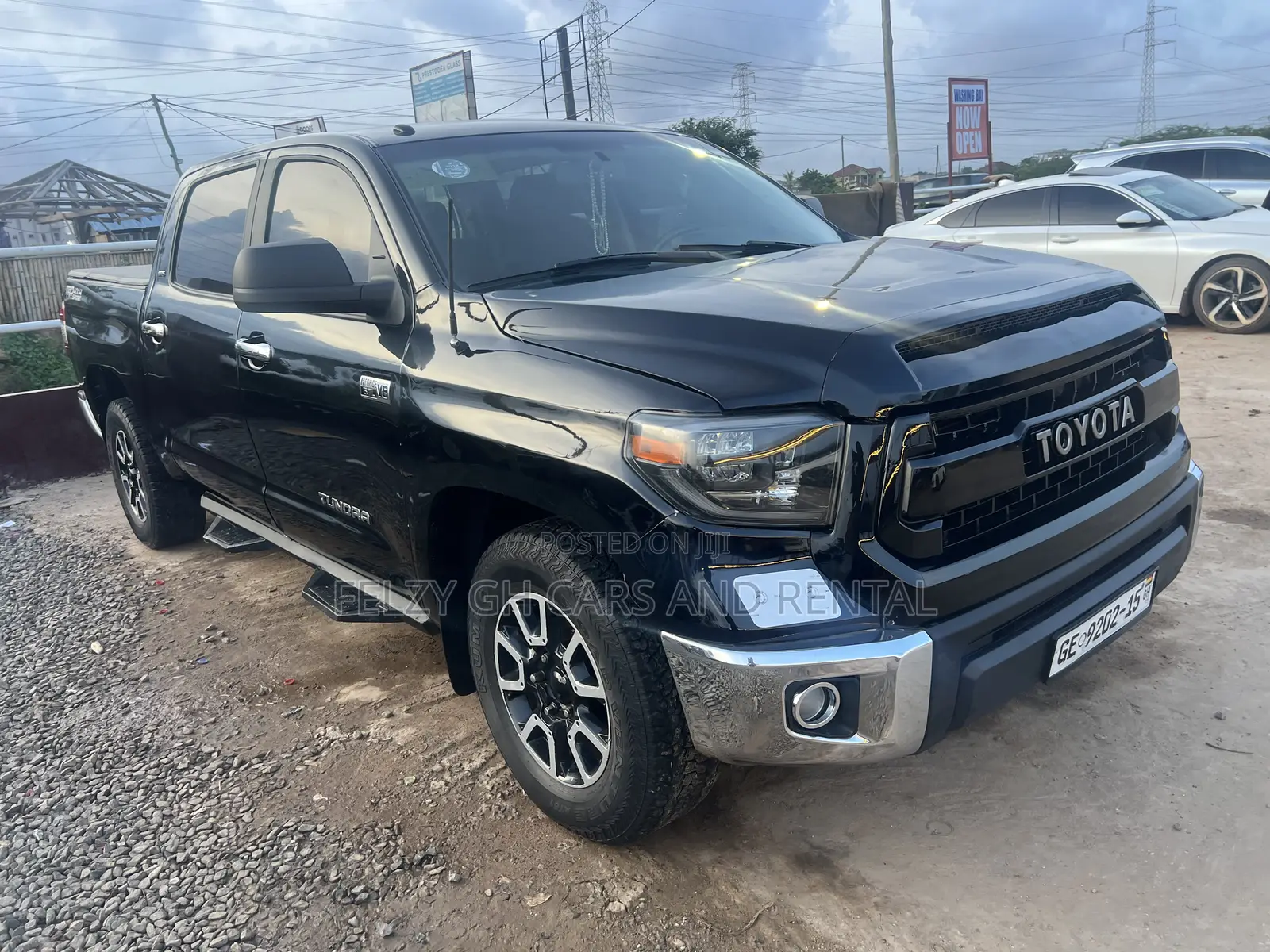 Toyota Tundra 1794 4dr CrewMax 4WD SB (5.7L 8cyl 6A) 2015 Black