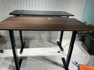 140 Cm Electric or Automatic Adjustable Table