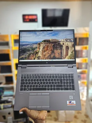 Laptop HP ZBook Fury 17 G7 32GB Intel Core i7 SSHD (Hybrid) 256GB