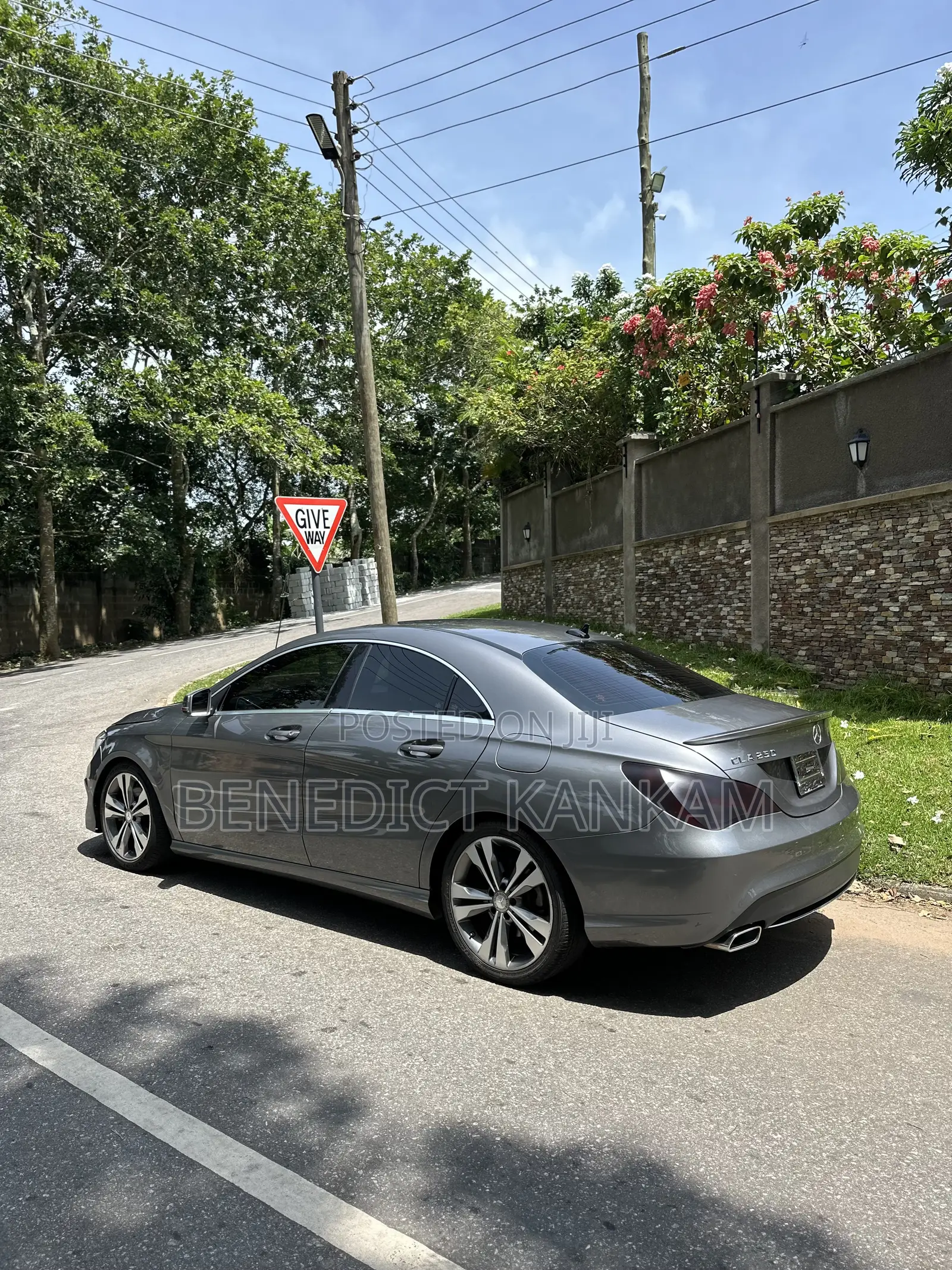 Mercedes-Benz CLA-Class CLA 250 Sedan 2016 Gray