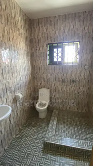 2bdrm Apartment in Afuaman Station, Manhean for rent