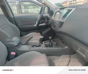 Toyota Hilux 3.0 D-4D 4x4 2015 Black