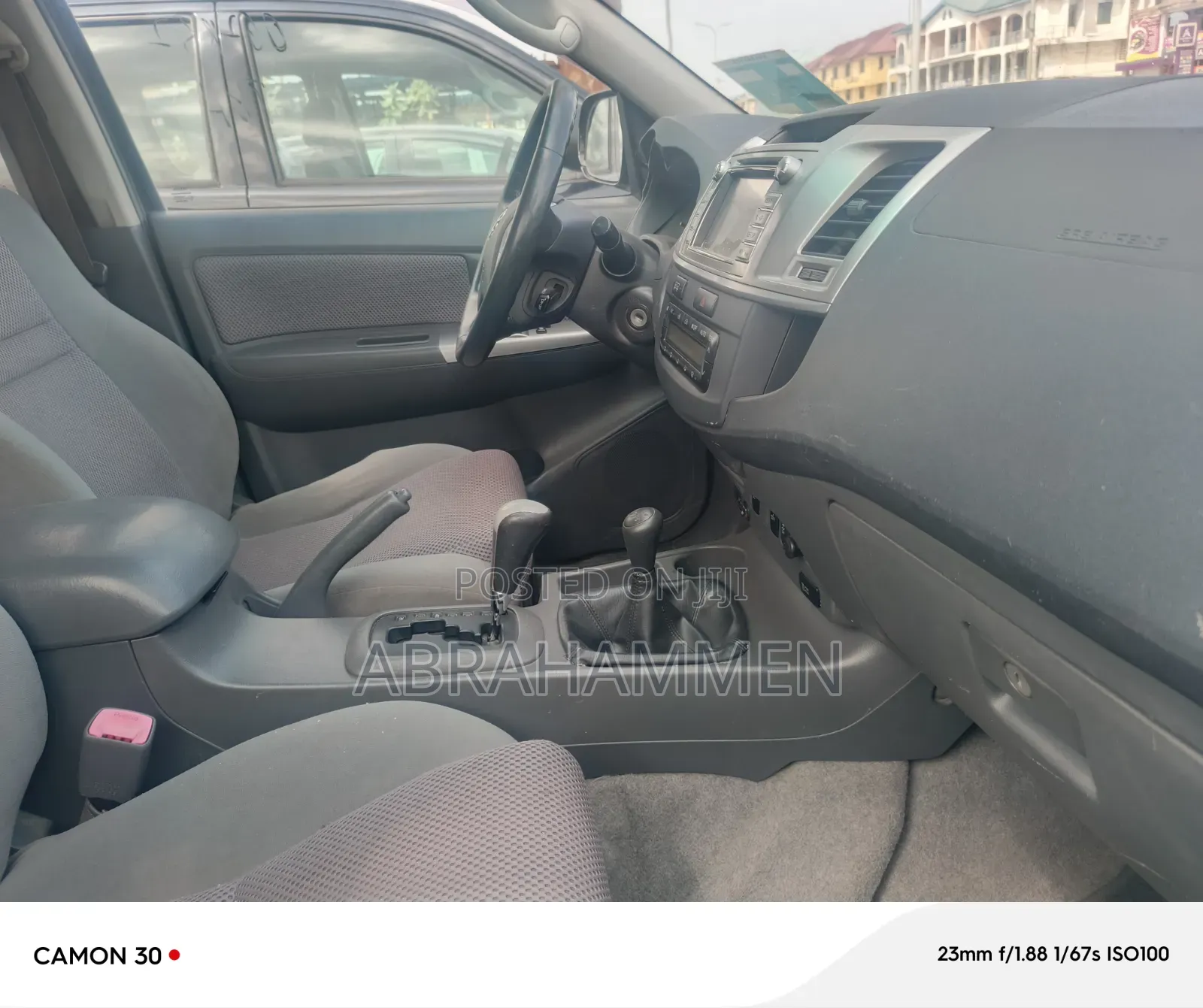 Toyota Hilux 3.0 D-4D 4x4 2015 Black