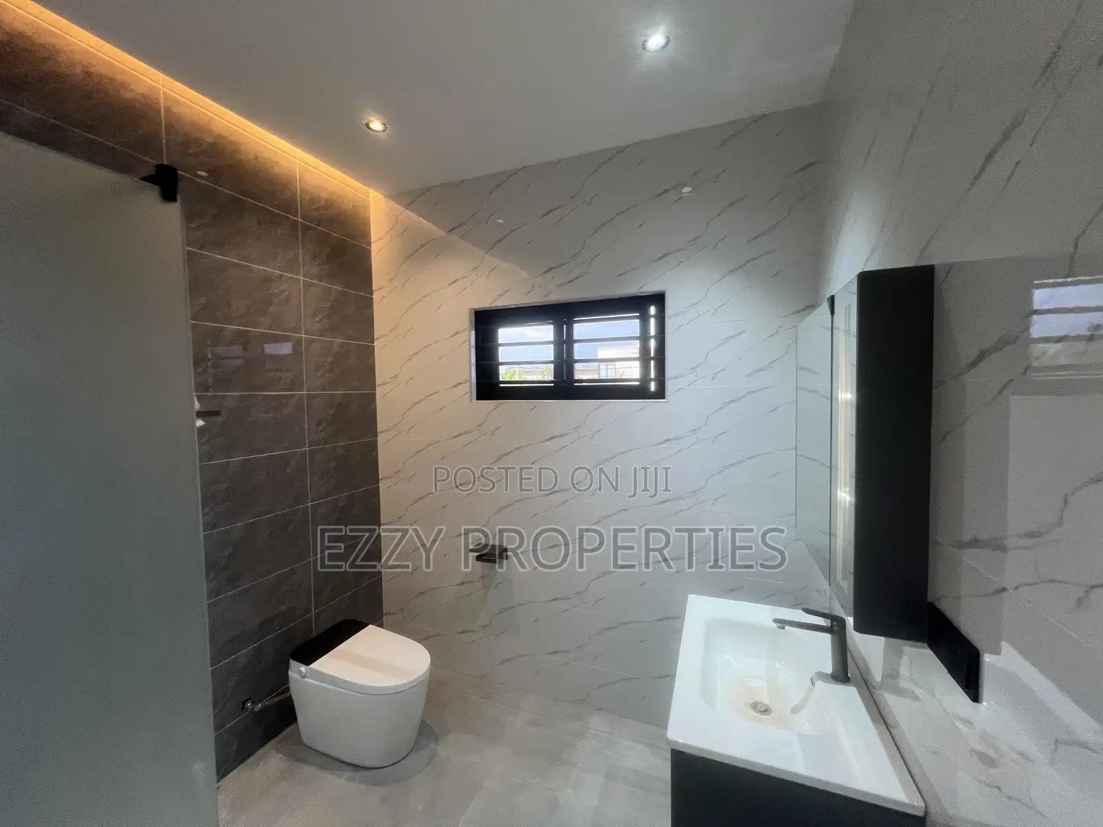 3bdrm House in East Legon Hills for rent