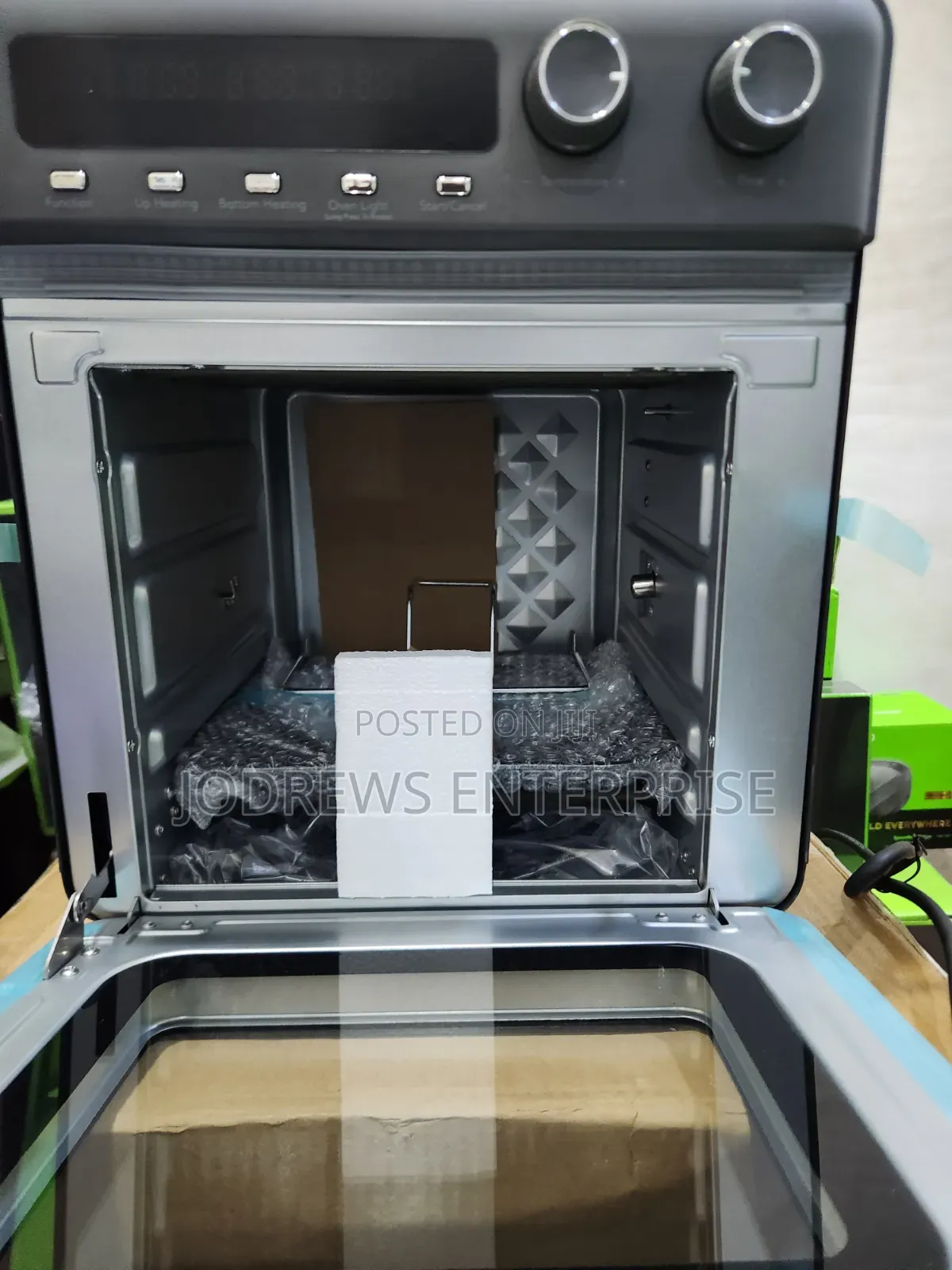 Oraimo Bakeair Pro 8-in-1 20l230°C Large-Capacity Air Oven