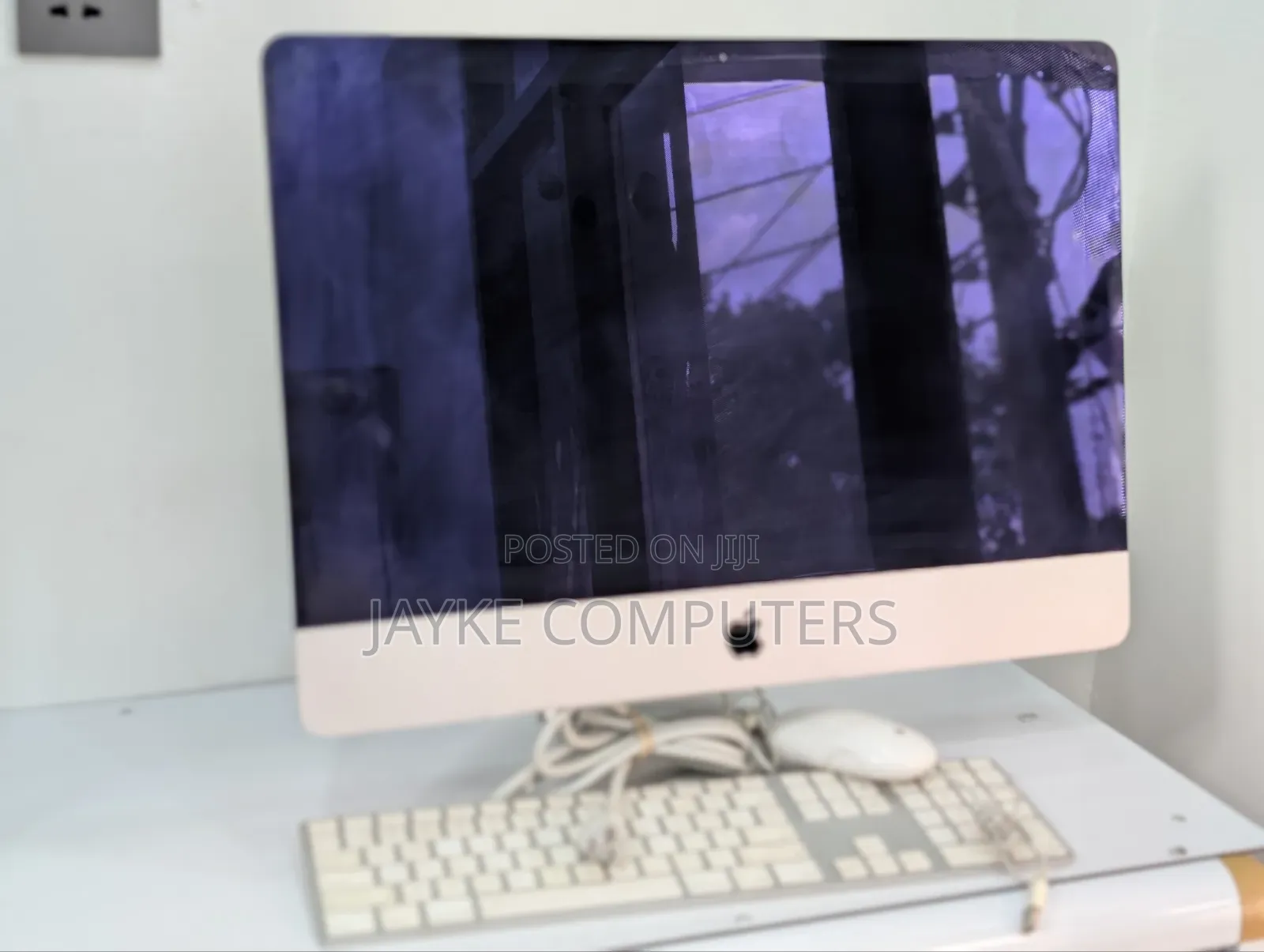 Desktop Computer Apple iMac 8GB Intel Core i5 HDD 1T