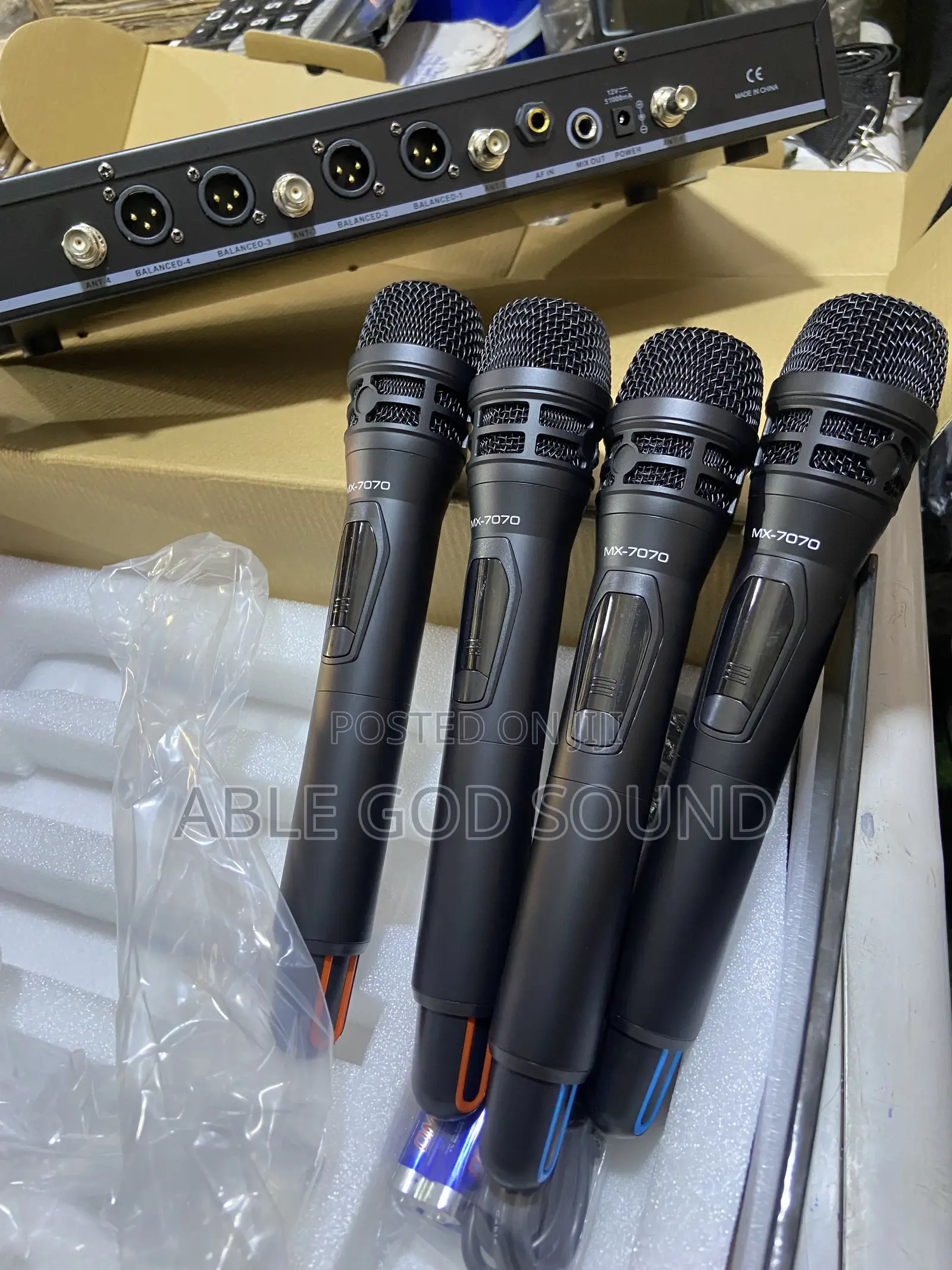 Mx 7070 Digital Shure 4 in 1 Wireless Microphone