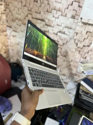 Laptop HP EliteBook 840 G5 8GB Intel Core i5 SSD 256GB