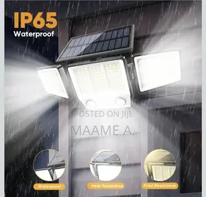 2 Solar Outdoor Lights