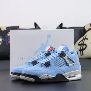 J 4 Sneakers