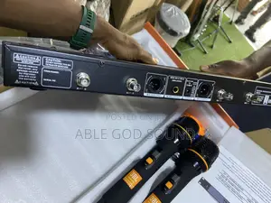 Kam-800 JBL Digital Wireless Microphone