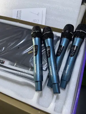 U-6600 Shure Wireless 4 in 1 Microphone