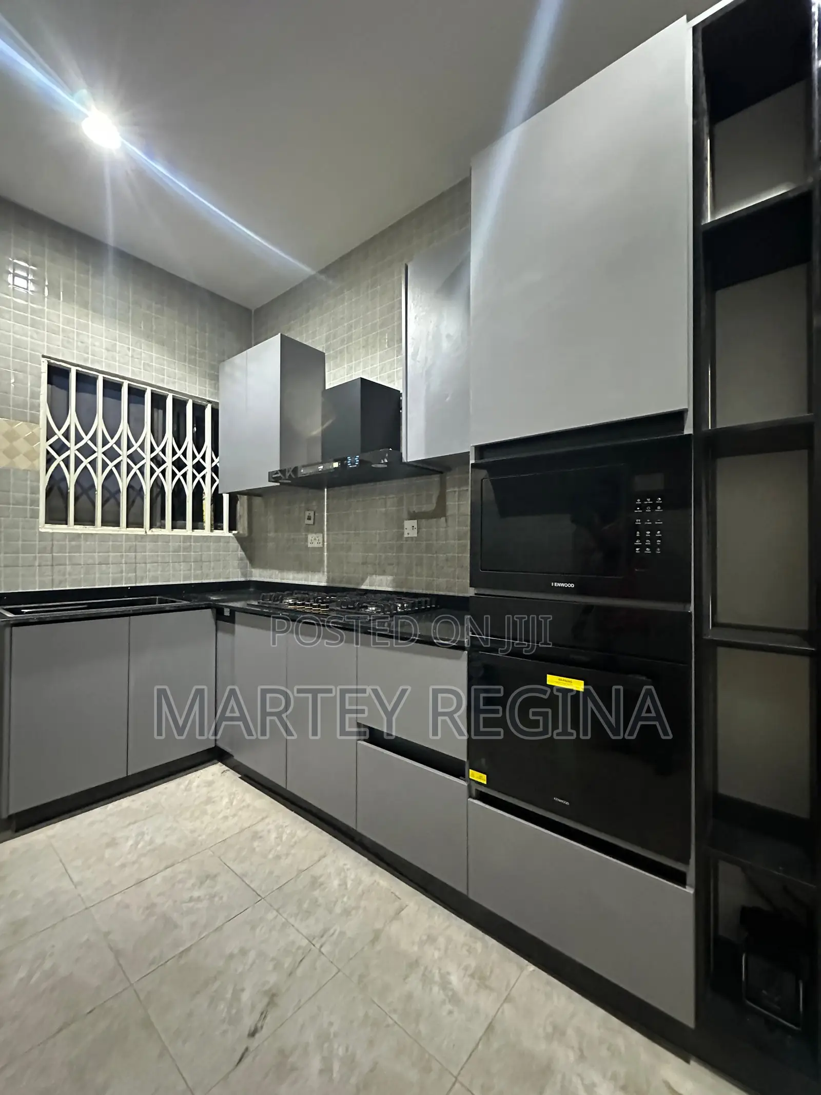 Luxury Kitchen Cabinets