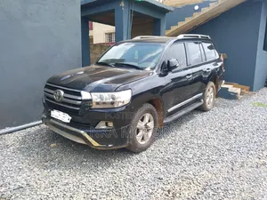 Toyota Land Cruiser 4.5 V8 DSL 2012 Black