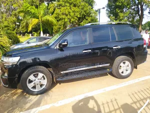 Toyota Land Cruiser 4.5 V8 DSL 2012 Black