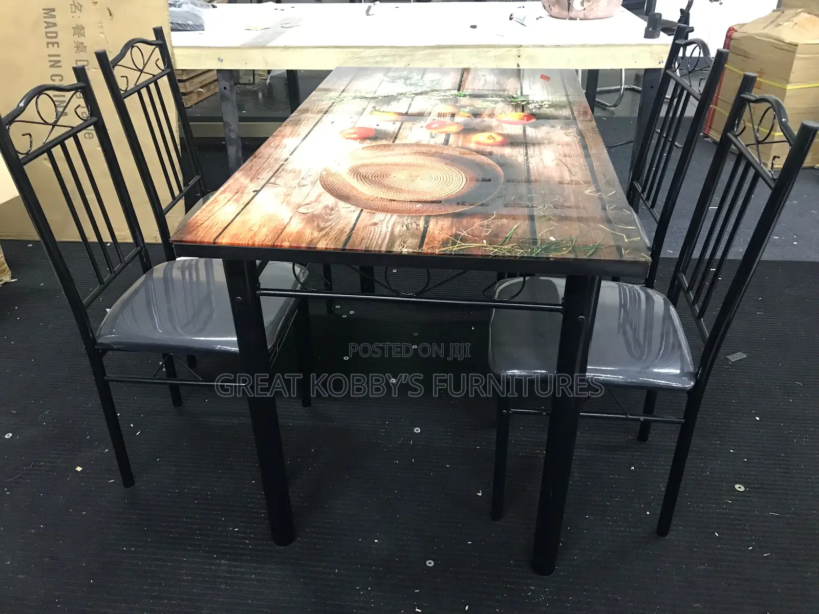Classic Dining Table Set