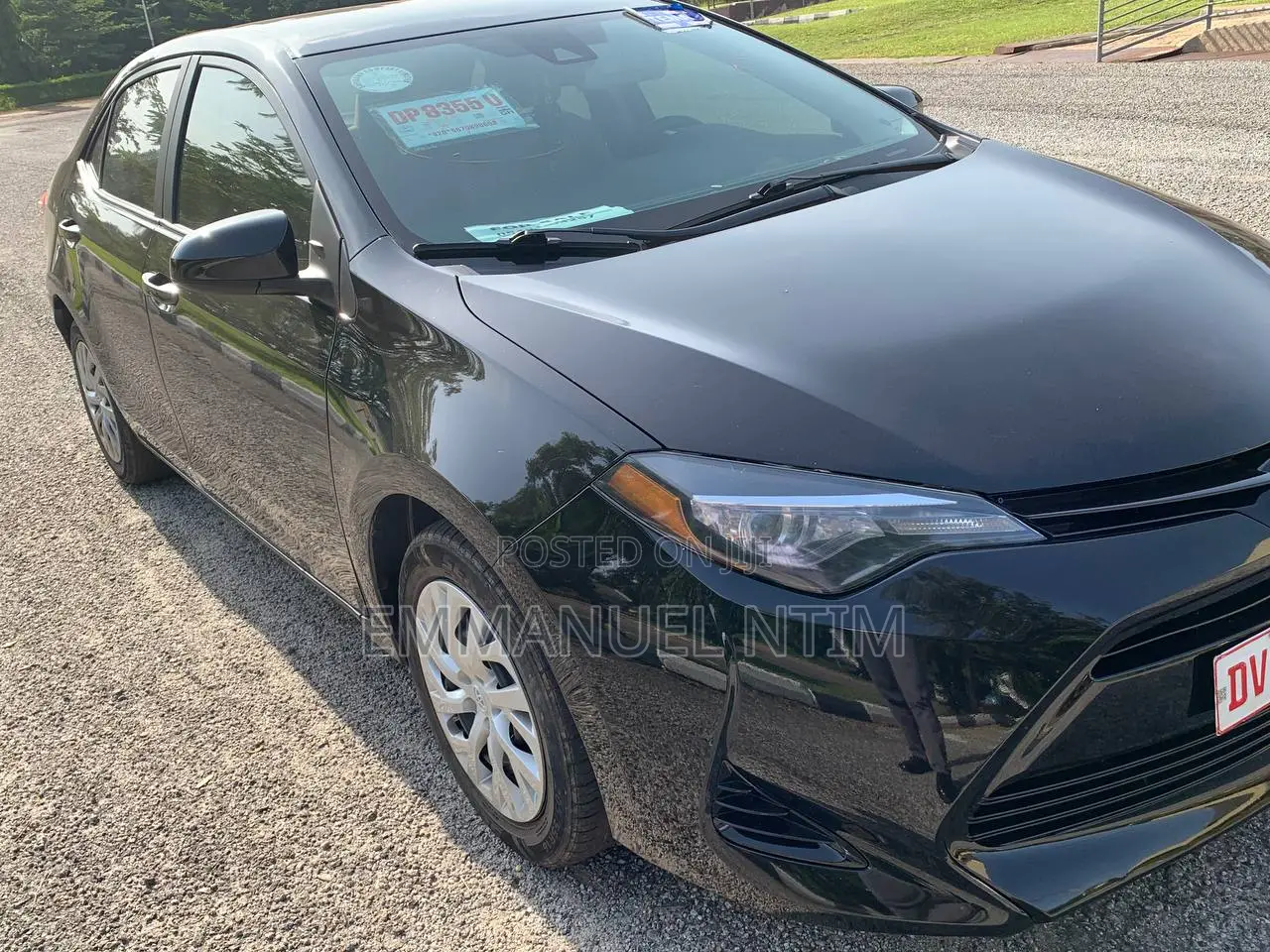 Toyota Corolla LE (1.8L 4cyl 2A) 2019 Black