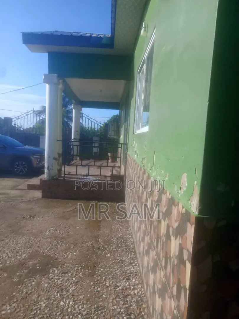 3bdrm House in Kasoa Cp, Ga South Municipal for sale