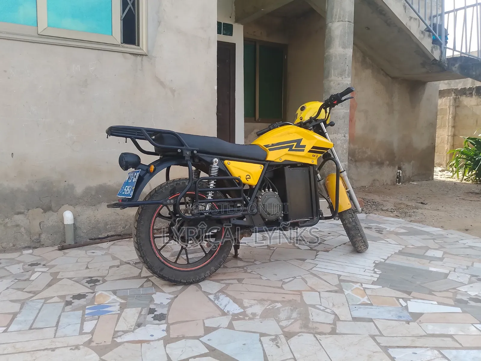 Motorcycle 2023 Yellow