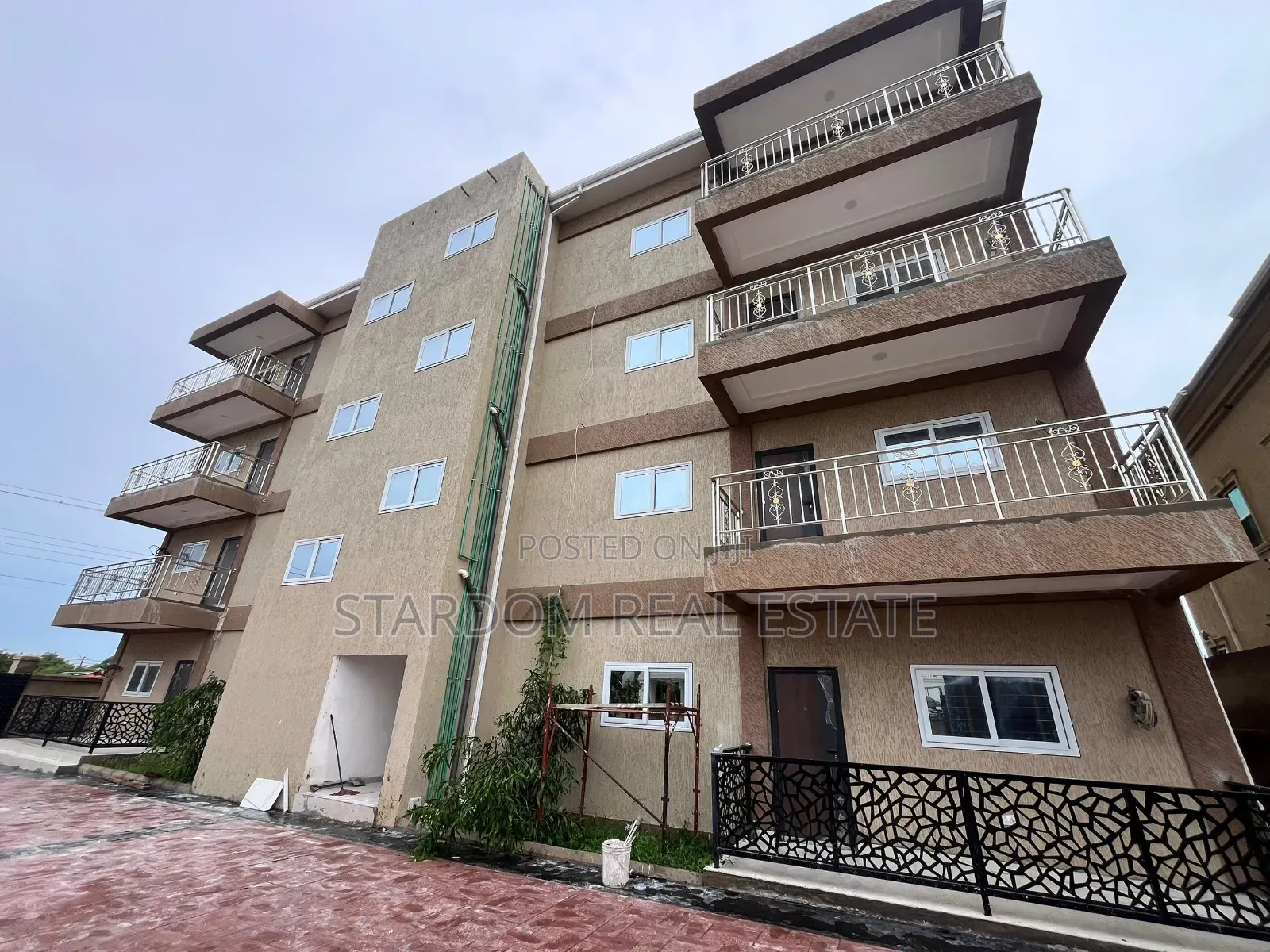 2bdrm Apartment in East Legon Hills, Boundary Road Area for rent
