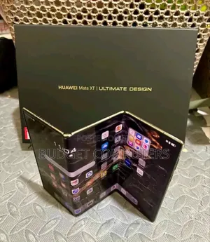 New Huawei Mate XT Ultimate Design 1 TB Black