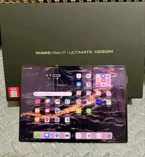 New Huawei Mate XT Ultimate Design 1 TB Black