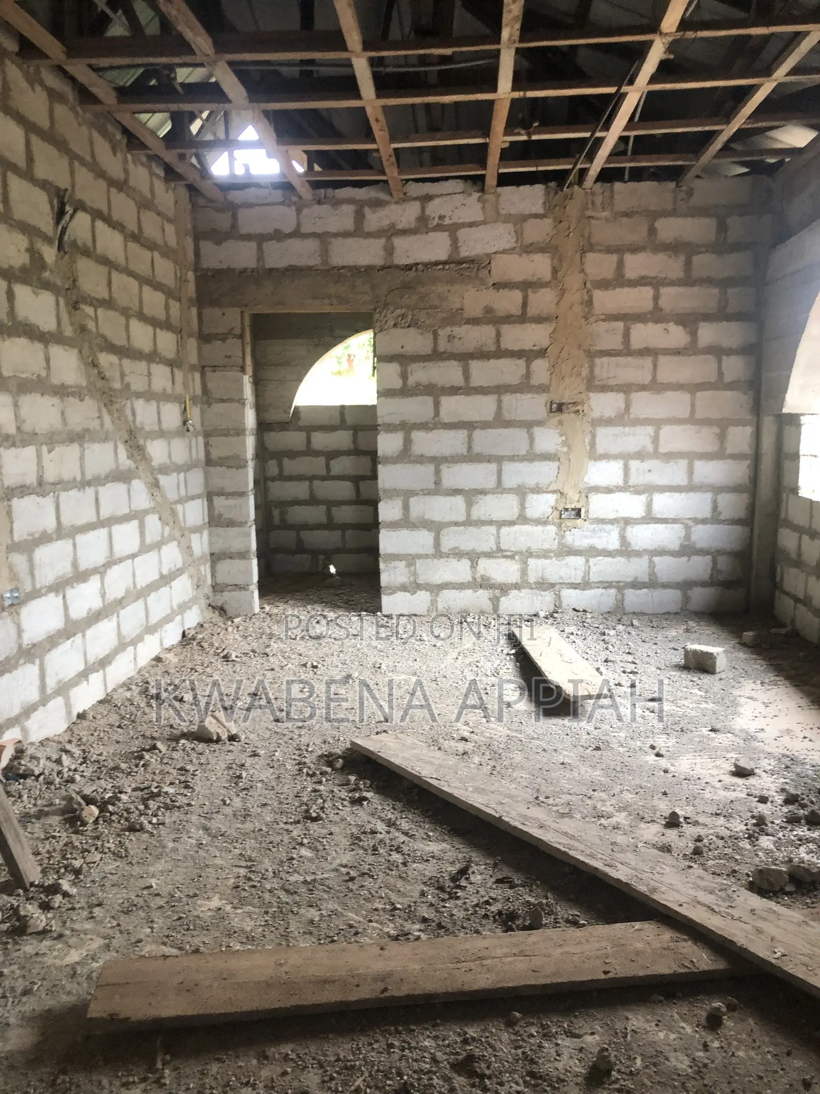 17bdrm House in Mark Estate At, Kumasi Metropolitan for sale
