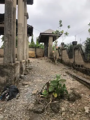 17bdrm House in Mark Estate At, Kumasi Metropolitan for sale