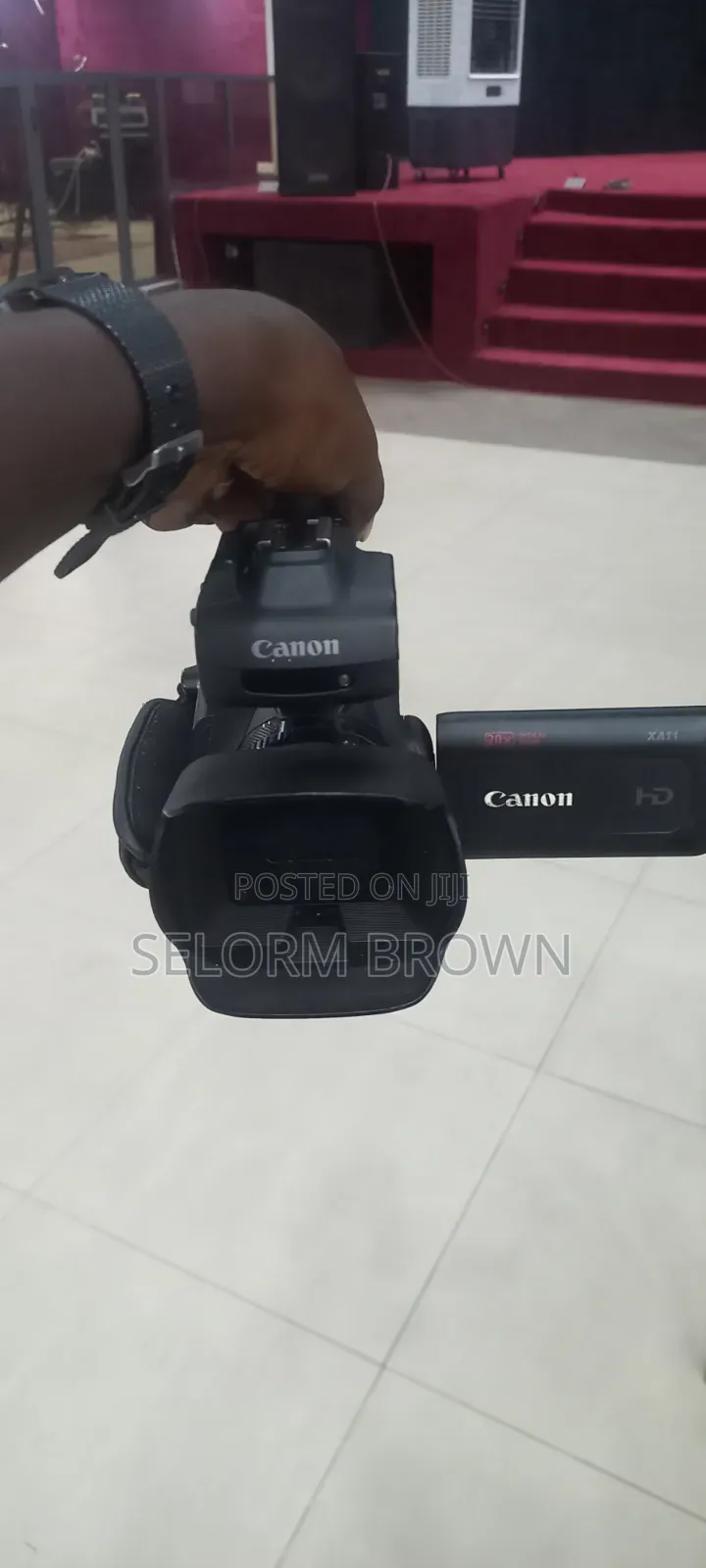 Canon Xa11