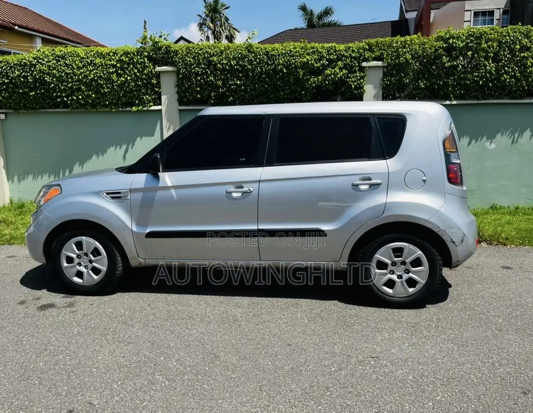 Kia Soul 2011 Silver